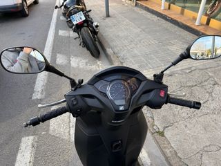 Honda SH 300 Negra/Gris