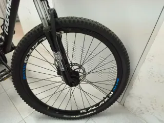 Bicicleta Togano SC1