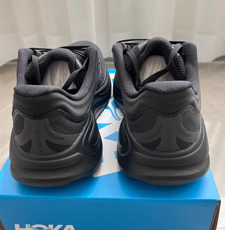 Hoka Bondi 9 Talla 44 Negro