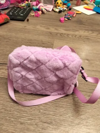 Bolso interactivo niña