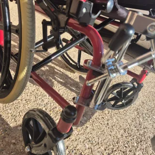 Silla de ruedas. Como nueva