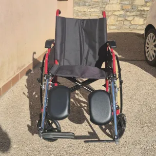 Silla de ruedas. Como nueva