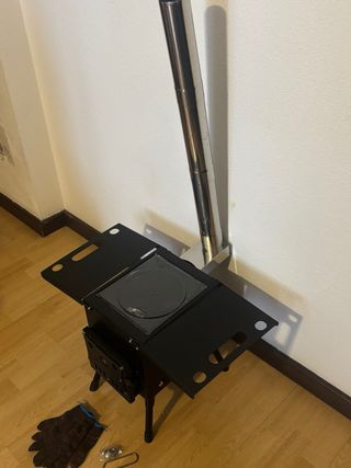 Estufa de leña portátil metal negra