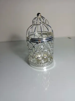 4 Portavelas metálicos labrados plata