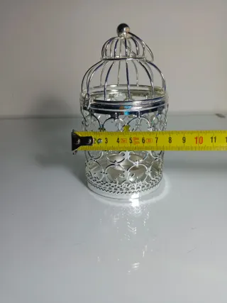 4 Portavelas metálicos labrados plata