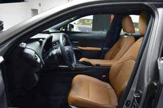 LEXUS UX 2.0 250h Premium