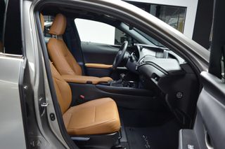 LEXUS UX 2.0 250h Premium