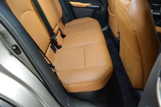 LEXUS UX 2.0 250h Premium