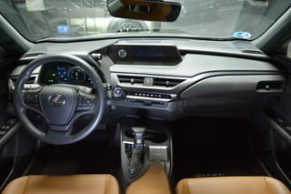 LEXUS UX 2.0 250h Premium
