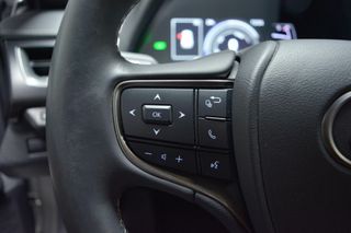 LEXUS UX 2.0 250h Premium