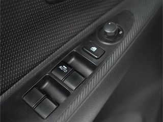 MAZDA MAZDA2 2 1.5 SKYACTIVG 75CV MT HOMURA