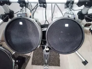 Batería Electrónica Millenium MPS-150X .