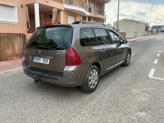Peugeot 307 SW 2002 7 plazas
