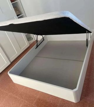 Canapé abatible blanco y  beige