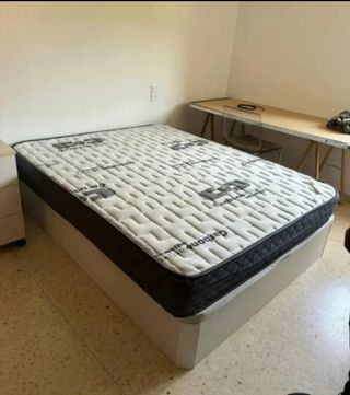 Canapé abatible blanco y  beige