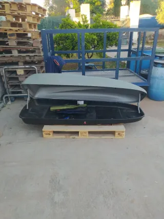 Baule portaoggetti per auto