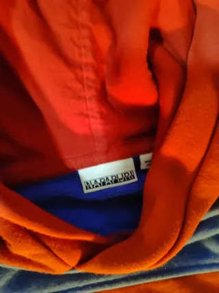 Sudadera Napapijri con capucha 13/14 años
