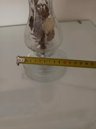 Portavelas de cristal con detalles dorados