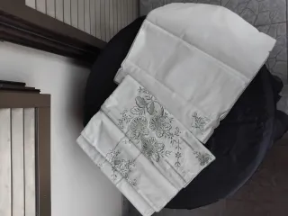 Tovaglia Cotone Ricamata 12 Persone