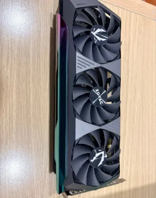 Zotac RTX 3080 Ti AMP Holo