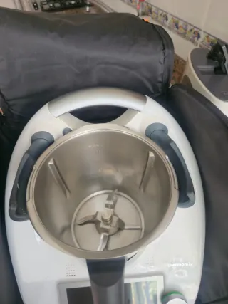 Thermomix TM6 Vorwerk con funda