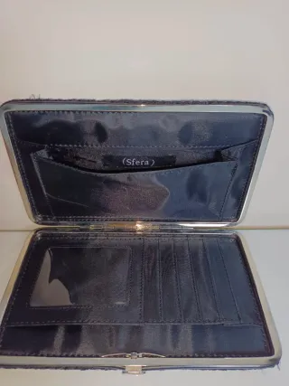 Cartera de lentejuelas negra