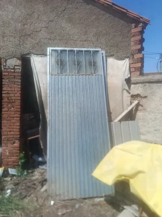Puerta de garaje 3 hojas 300x120 (incluye  marco)