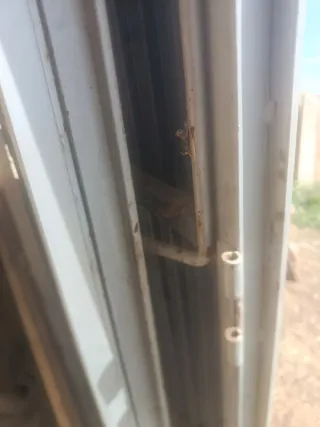 Puerta de garaje 3 hojas 300x120 (incluye  marco)