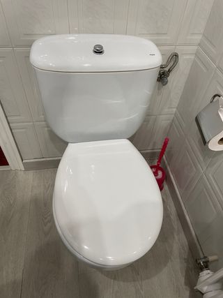 Lavabo completo, water y espejo