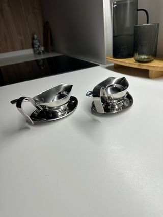 Juego de 2 salseras de acero inoxidable