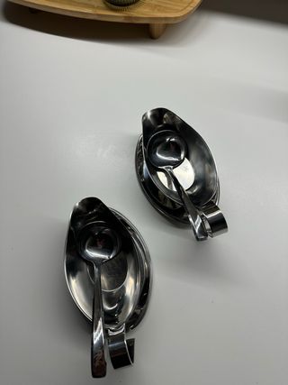 Juego de 2 salseras de acero inoxidable