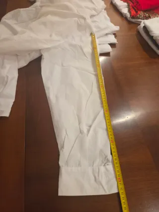 Traje huertano de hombre, camisa y zaragüelles