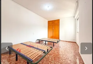 Se alquilan habitaciones en oliva a partir de mayo