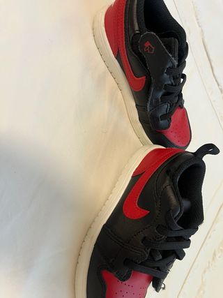 Zapatilla niño Nike Talla 27 Negro/Rojo