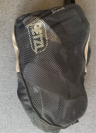 Arnés integral PETZL + mosquetón multidirecc en D