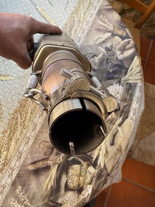 Escape Yoshimura R-11 para Piaggio/Aprilia/Peugeot