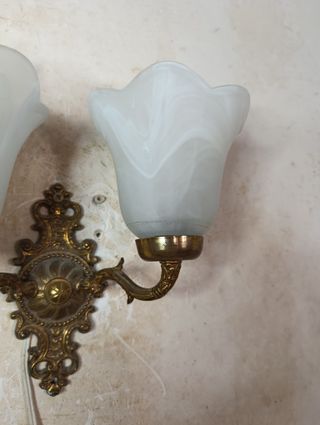 Aplique Doble Brazo Modernista Tulipa Marmoleada