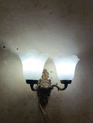 Aplique Doble Brazo Modernista Tulipa Marmoleada