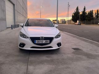 Mazda 3 2015