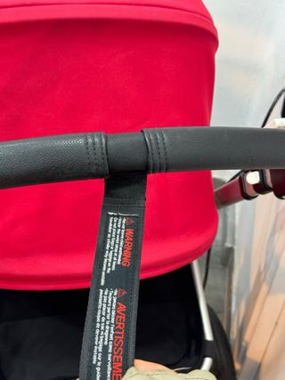 Passeggino Bugaboo Cameleon 3 Plus, rosso e nero, con ovetto