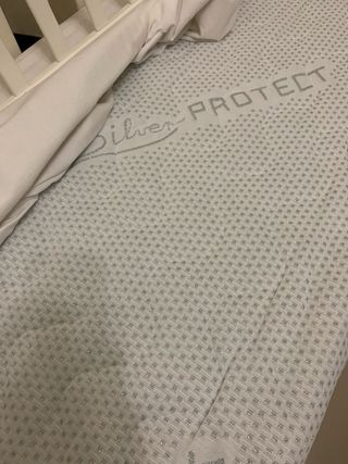 Culla per neonato con orsetti e stelle.   PALI.