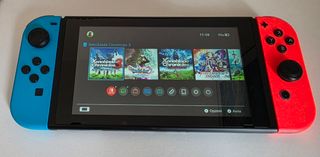 Nintendo Switch V1 (Prima Versione) - Seriale XAJ4