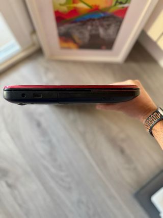 Portátil Toshiba i5 funcionando