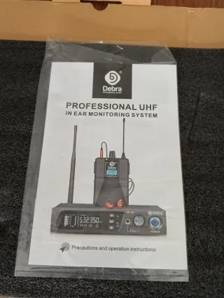 Sistema audio debra Pro Er 202  UHF dual Chanel
