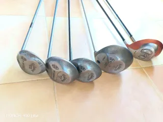 Cinco Palos de Golf TaylorMade 9.5 Titanium