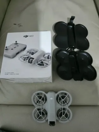 Dron DJI neo sin mando