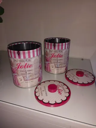 2 Latas Grandes Metálicas Decorativas Patisserie J