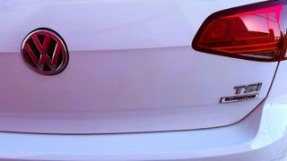 VOLKSWAGEN  GOLF VII GASOLINA 2 AÑOS GARANTÍA GARA