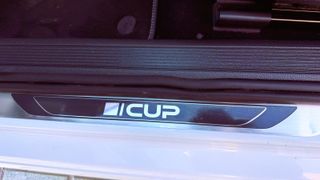 VOLKSWAGEN  GOLF VII GASOLINA 2 AÑOS GARANTÍA GARA