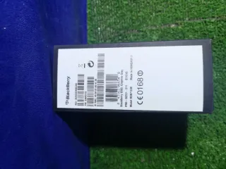 Caja original BlackBerry 9300 + accesorios